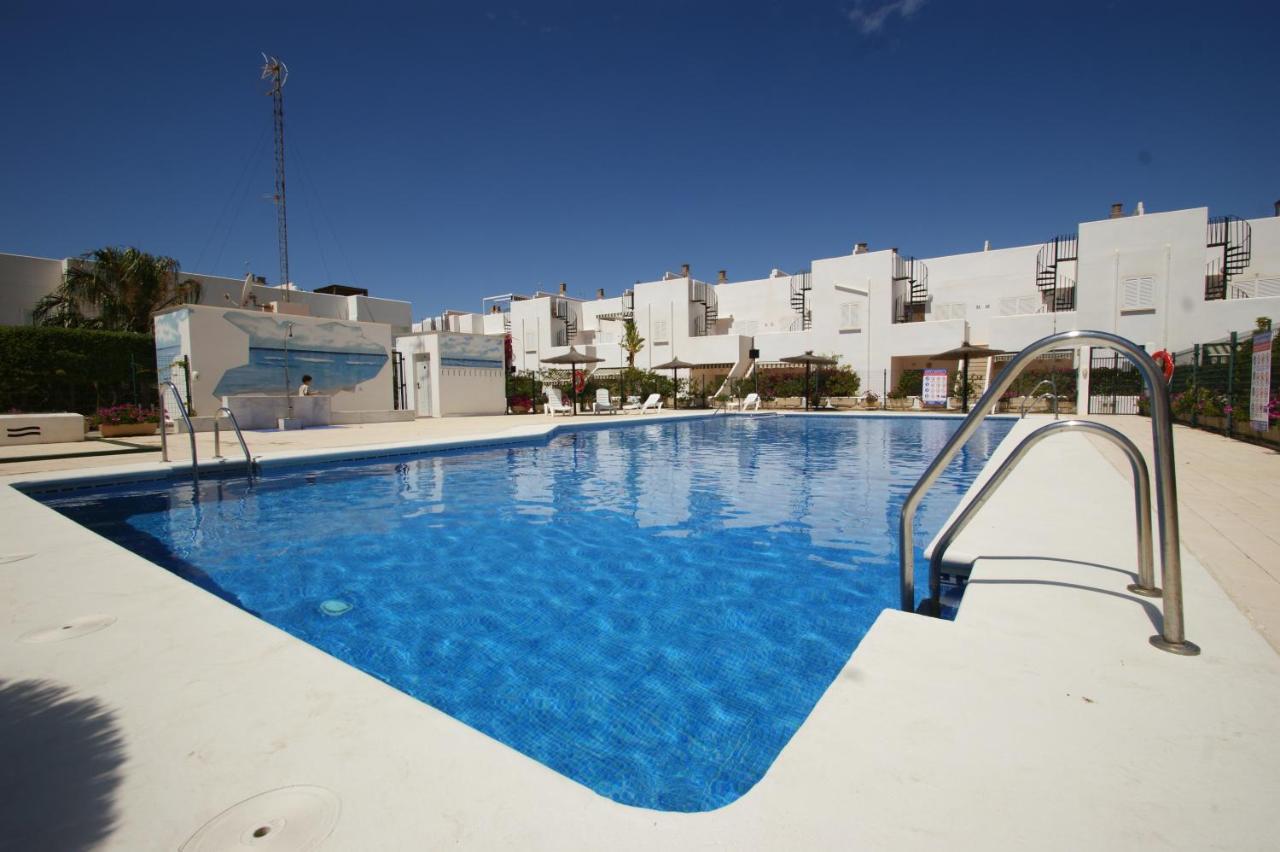 Casa A 400M De Playa, 3 Habitaciones, 2 Banos Y Jardin Вера Екстериор снимка