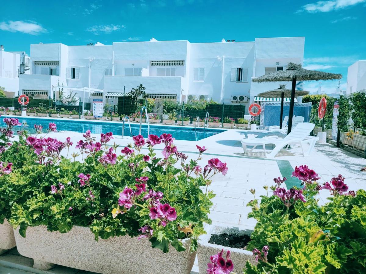 Casa A 400M De Playa, 3 Habitaciones, 2 Banos Y Jardin Вера Екстериор снимка